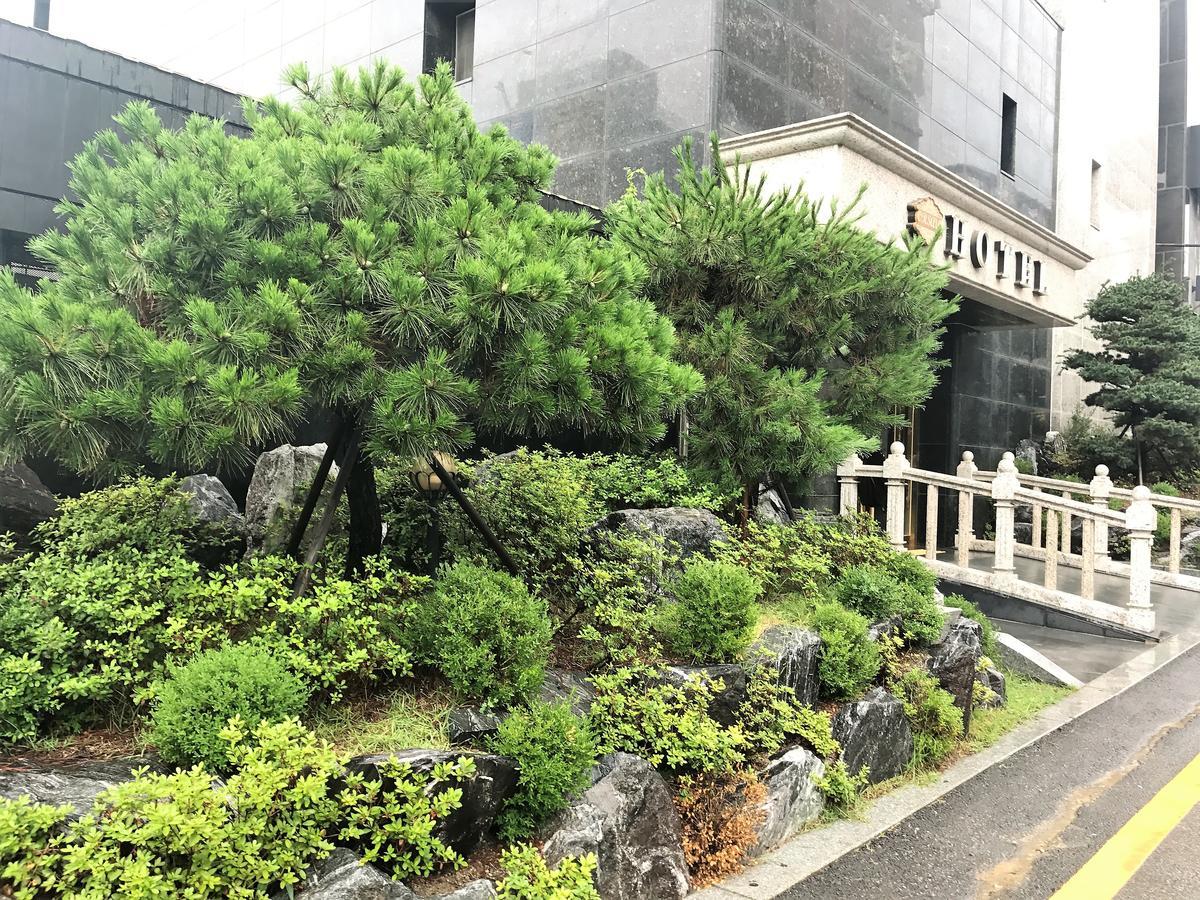 Suwon Orsay Business Hotel Eksteriør billede
